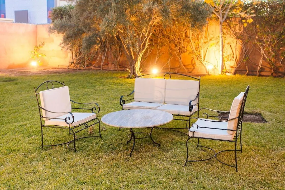 Your Traditional Marrakchi Villa مراكش 0*,  المغرب