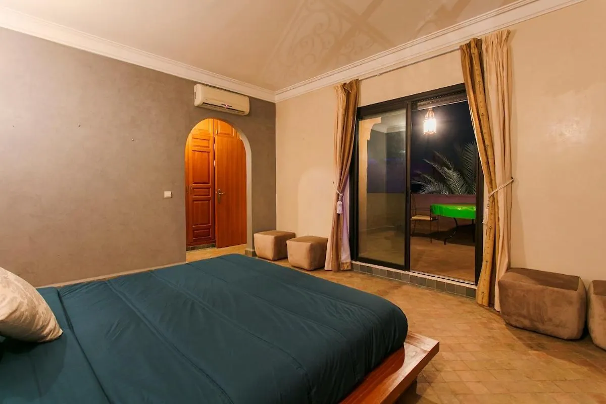 Your Traditional Marrakchi Villa مراكش