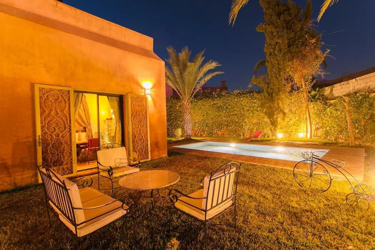 Your Traditional Marrakchi Villa مراكش